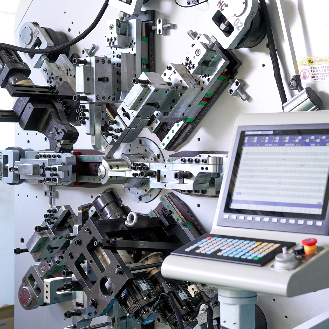 The Next-Generation "Fast-Precise-Stable" Spring Machine Controller Has Arrived!